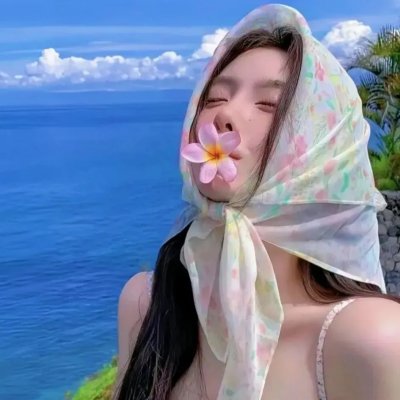 蓝色江流淌